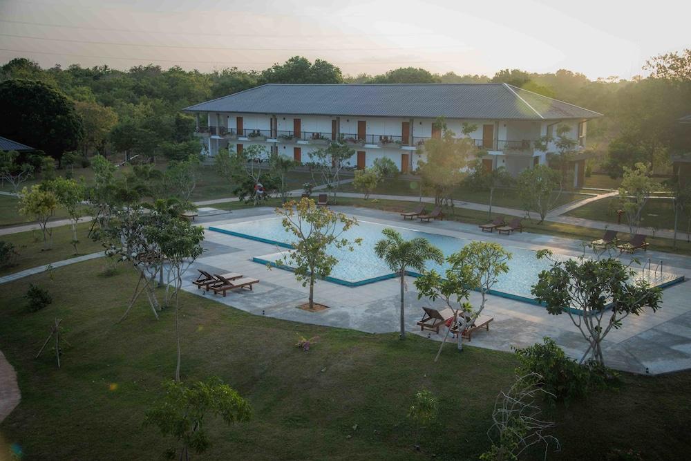 Sungreen Resort Habarana Dış mekan fotoğraf